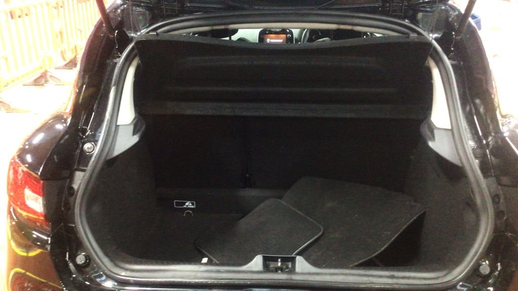 Used Renault Clio 2017 for sale - 76923913: Photo 13