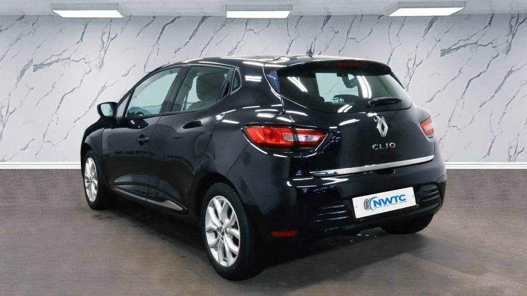 Used Renault Clio 2017 for sale - 76923913: Photo 4