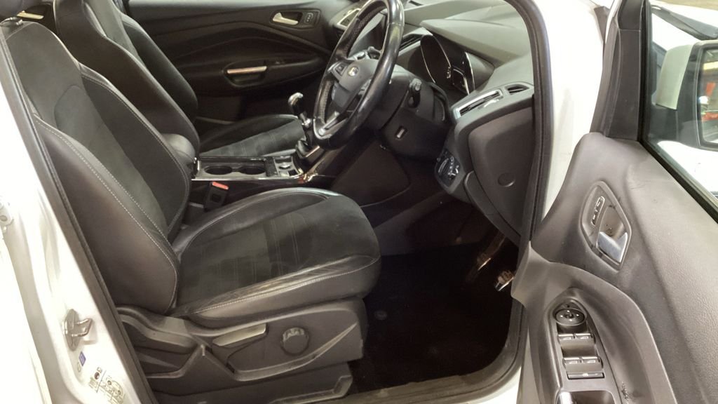 Used Ford Kuga 2017 for sale - 78153739: Photo 12