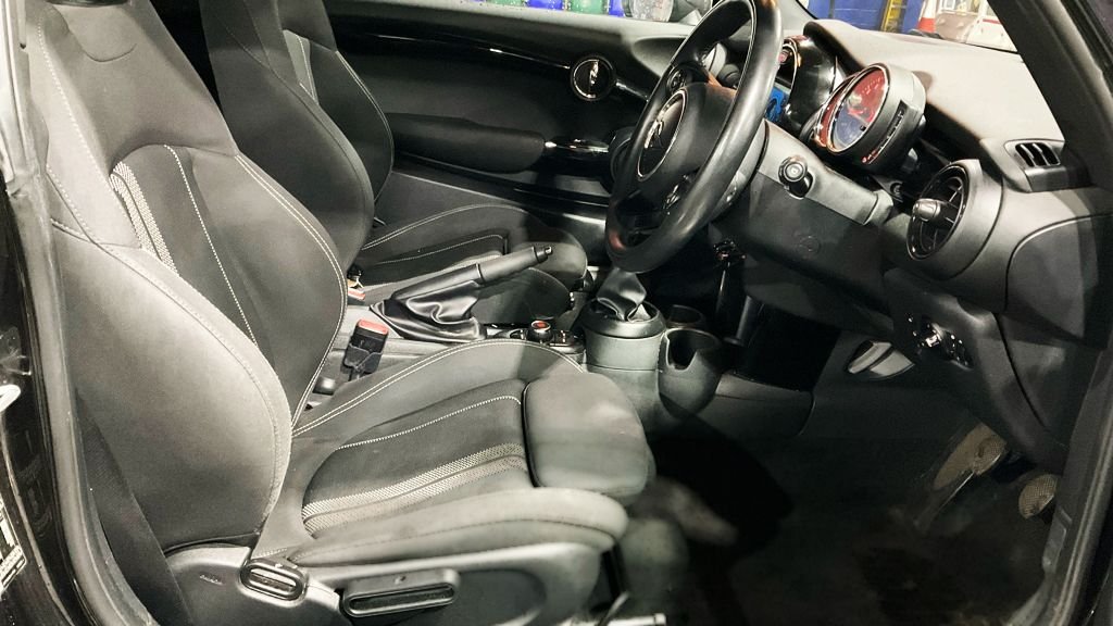 Used MINI Hatch 2018 for sale - 77263889: Photo 12