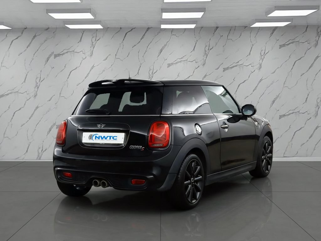 Used MINI Hatch 2018 for sale - 77263889: Photo 5