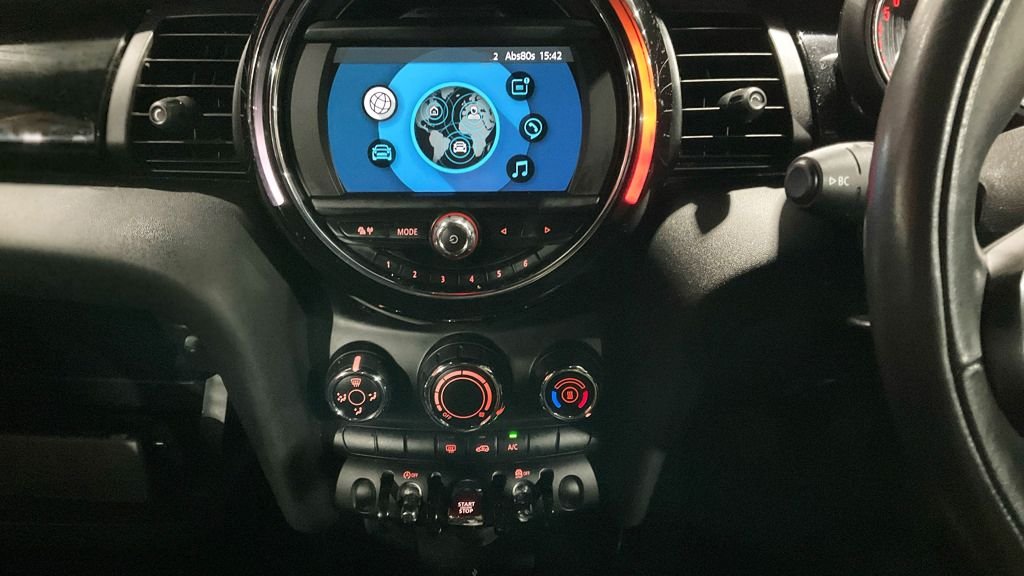 Used MINI Hatch 2018 for sale - 77263889: Photo 9