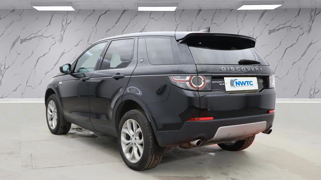 Used Land Rover Discovery Sport 2017 for sale - 77498953: Photo 6