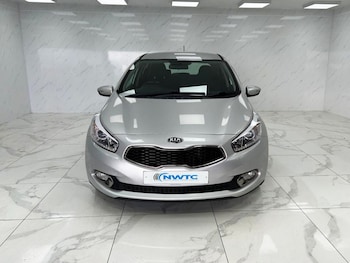 Used Kia Ceed 2012 for sale - 77506973: Photo