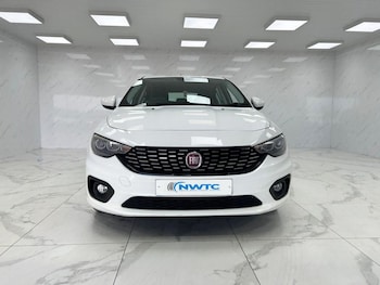 Used Fiat Tipo 2016 for sale - 76430426: Photo
