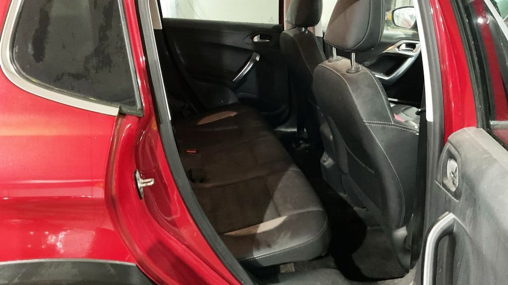 Used Peugeot 2008 2017 for sale - 77464114: Photo 14