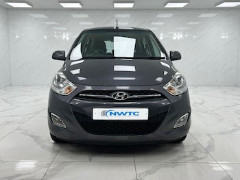 Used Hyundai i10 2011 for sale - 76080577: Photo