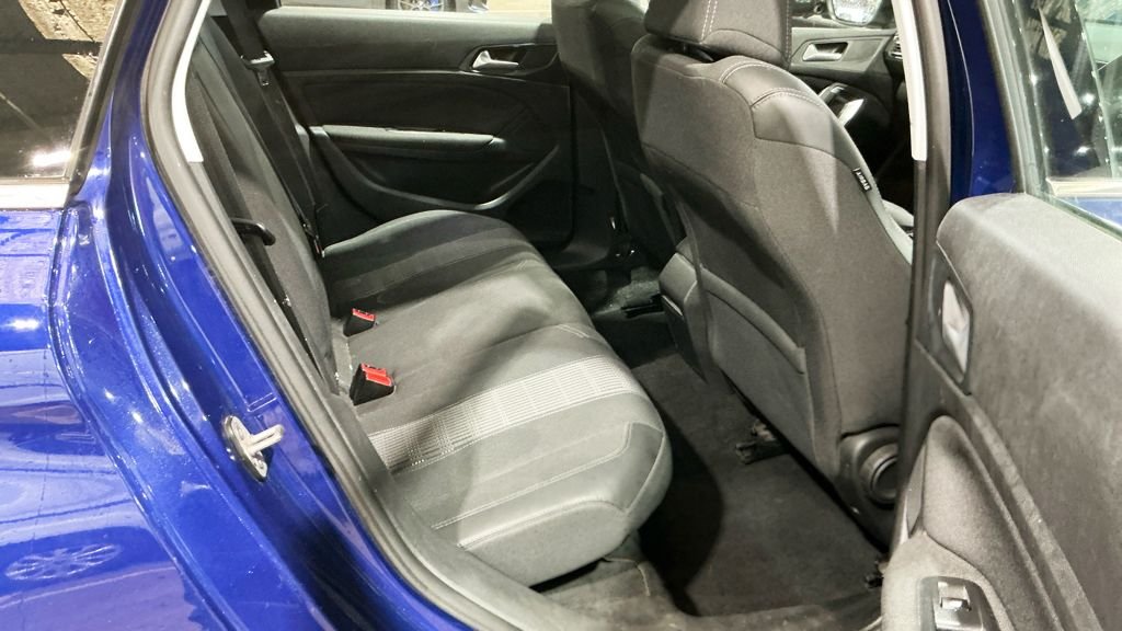 Used Peugeot 308 2018 for sale - 77463941: Photo 14