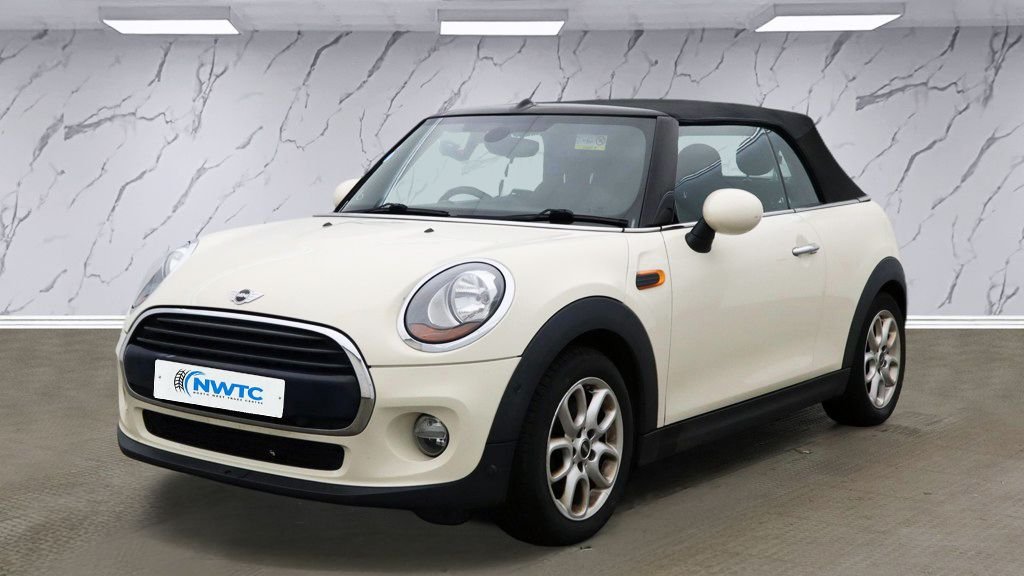Used MINI Convertible 2016 for sale - 76923906: Photo 3