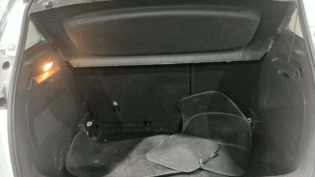 Used Vauxhall Crossland X 2019 for sale - 76867930: Photo 12