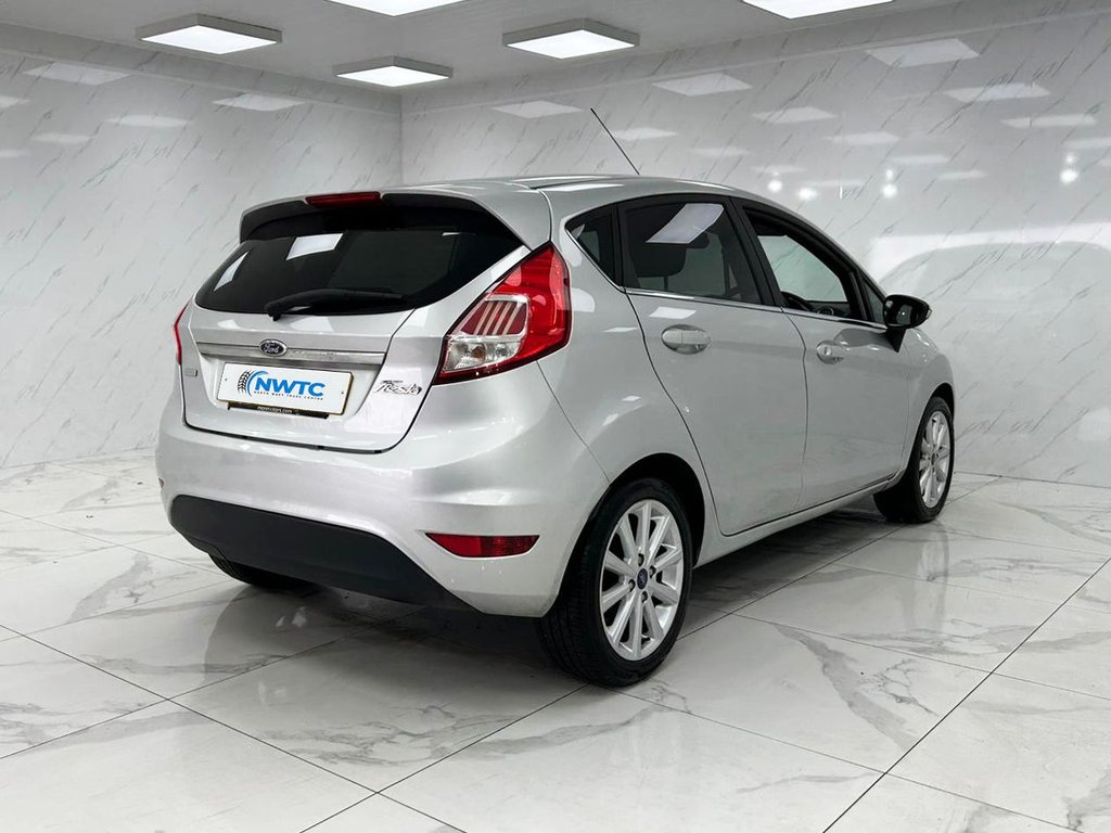 Used Ford Fiesta 2016 for sale - 76520689: Photo 11