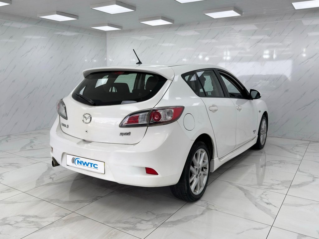 Used Mazda Mazda3 2013 for sale - 76665769: Photo 9