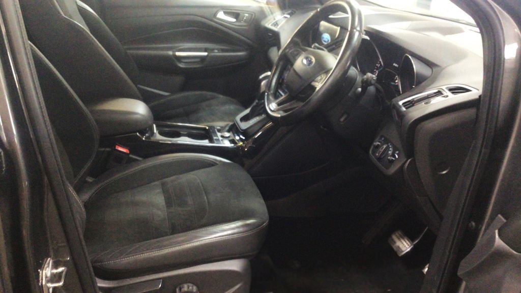 Used Ford Kuga 2017 for sale - 76910456: Photo 10