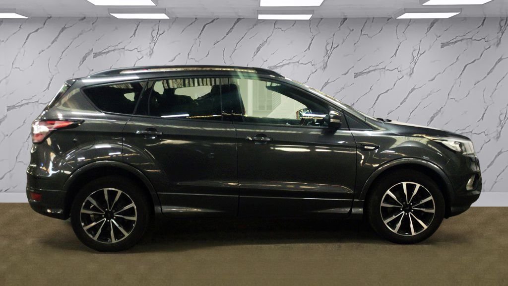 Used Ford Kuga 2017 for sale - 76910456: Photo 6