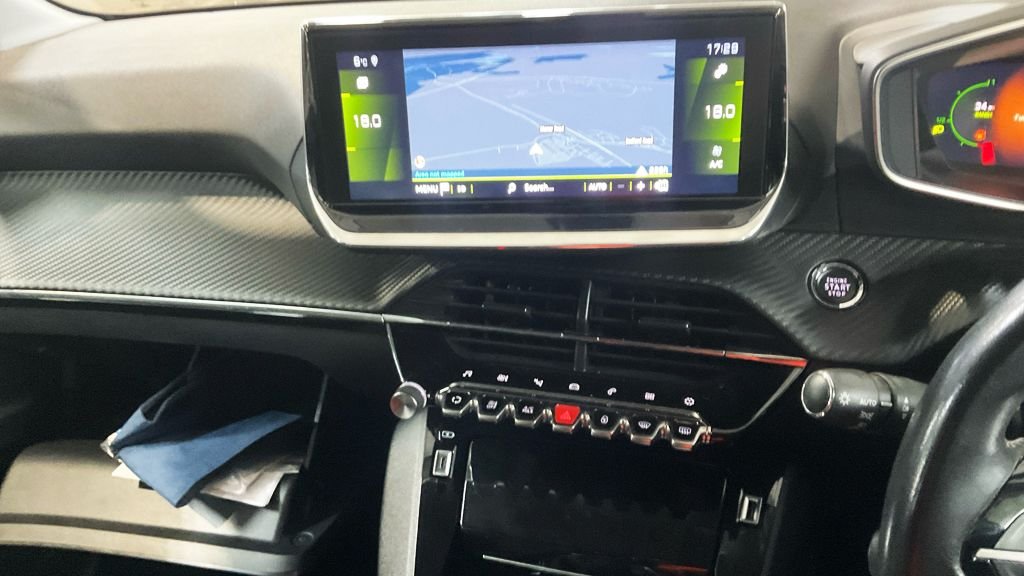 Used Peugeot 208 2021 for sale - 77734807: Photo 11