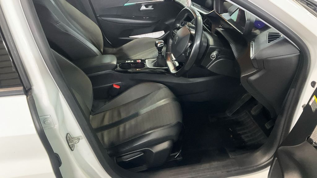 Used Peugeot 208 2021 for sale - 77734807: Photo 13