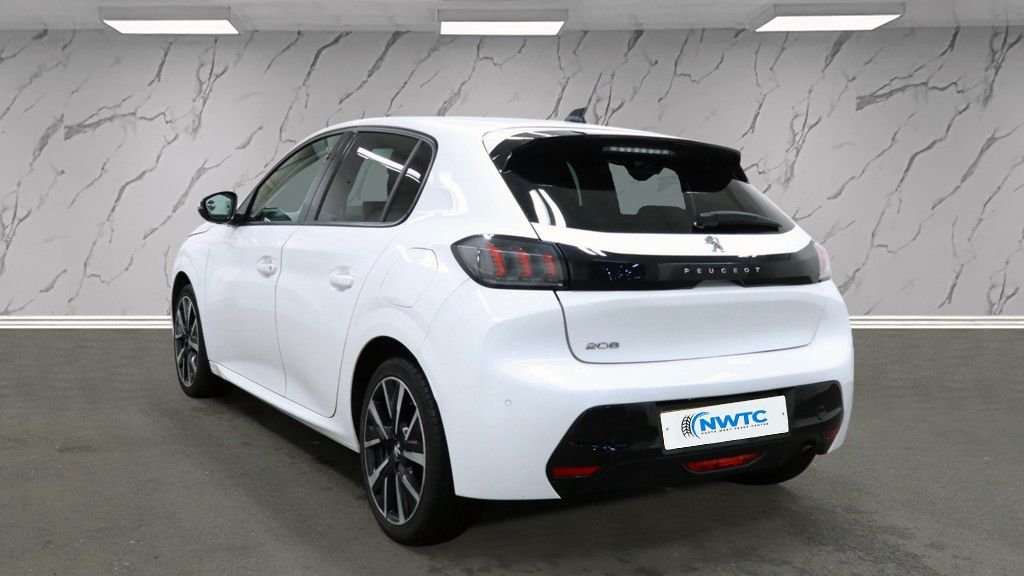 Used Peugeot 208 2021 for sale - 77734807: Photo 6