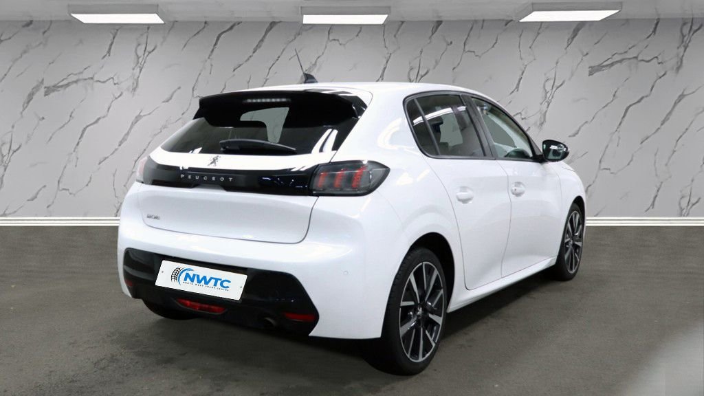 Used Peugeot 208 2021 for sale - 77734807: Photo 7