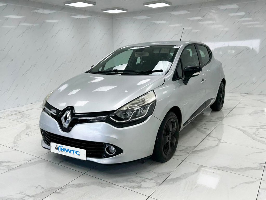 Used Renault Clio 2014 for sale - 76559372: Photo 4
