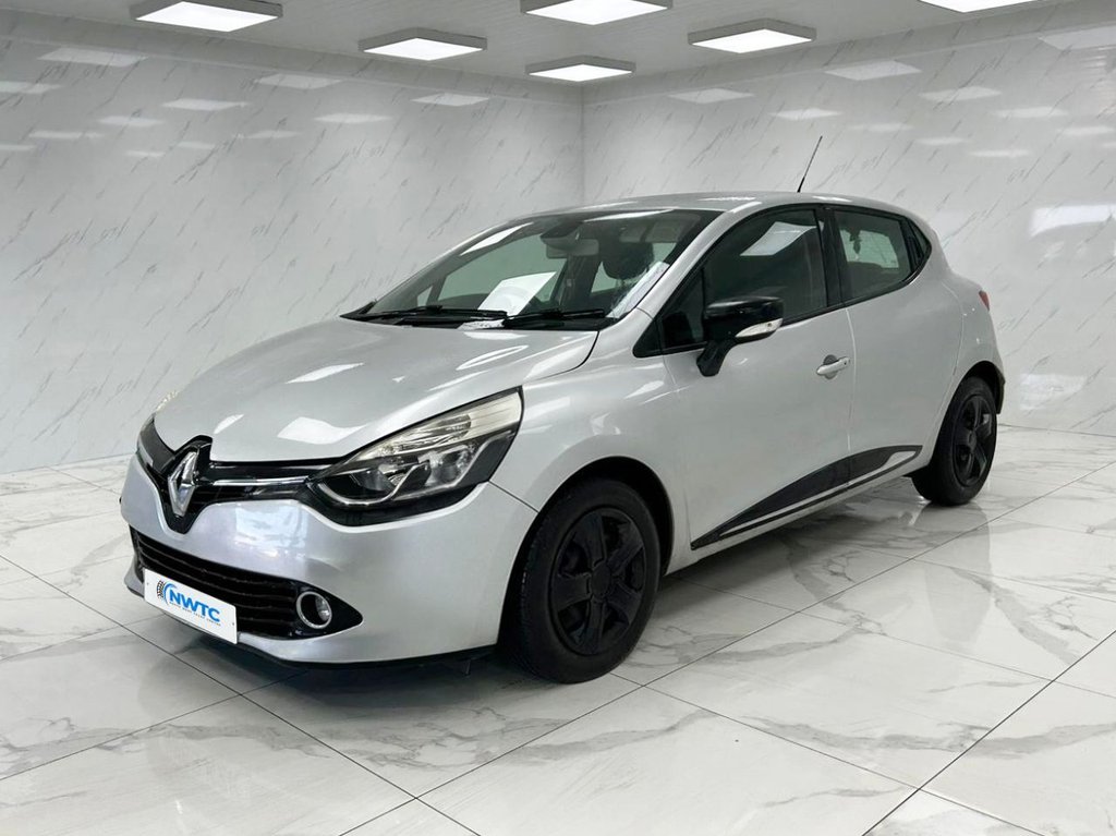 Used Renault Clio 2014 for sale - 76559372: Photo 5
