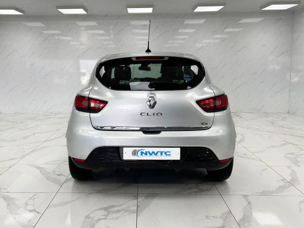 Used Renault Clio 2014 for sale - 76559372: Photo 8