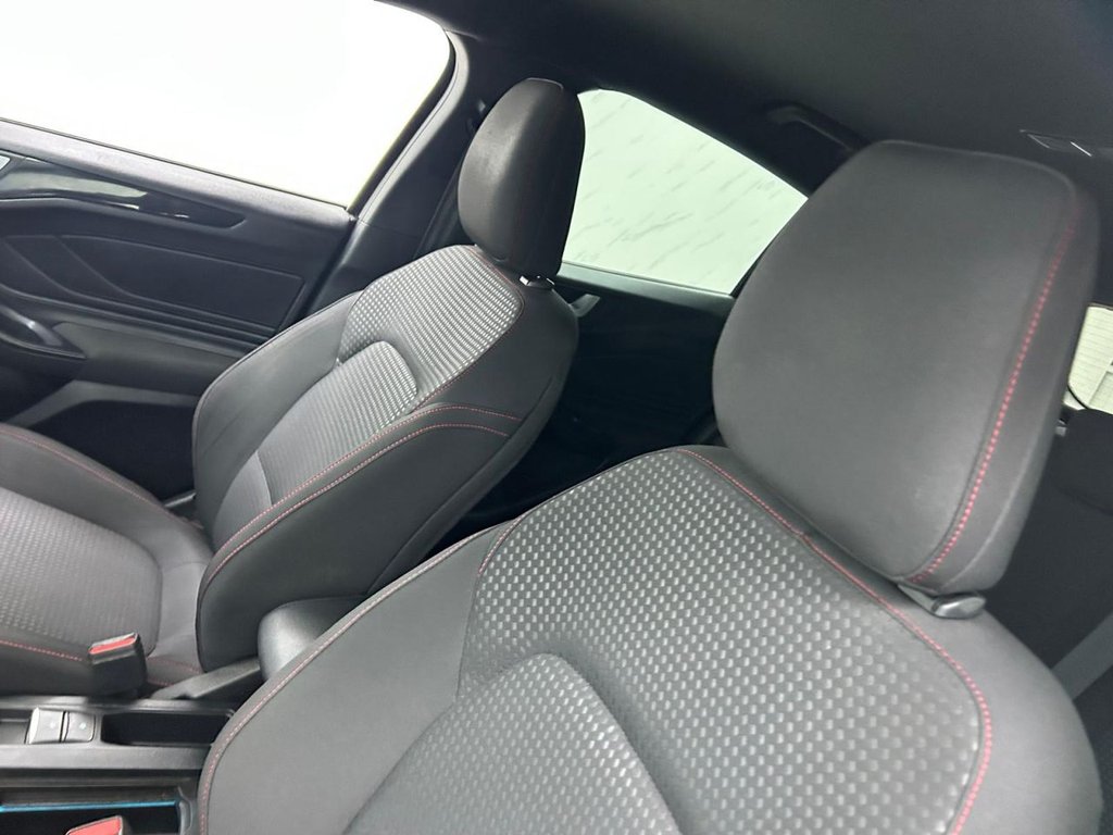 Used Ford Focus 2021 for sale - 77193527: Photo 13