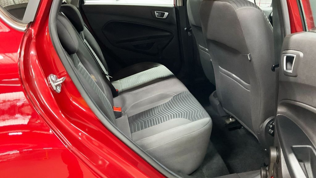 Used Ford Fiesta 2015 for sale - 76345897: Photo 10