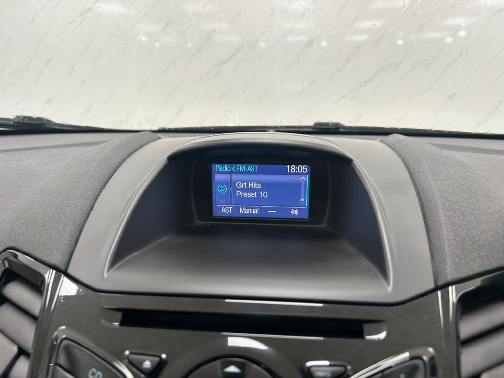 Used Ford Fiesta 2015 for sale - 76345897: Photo 14