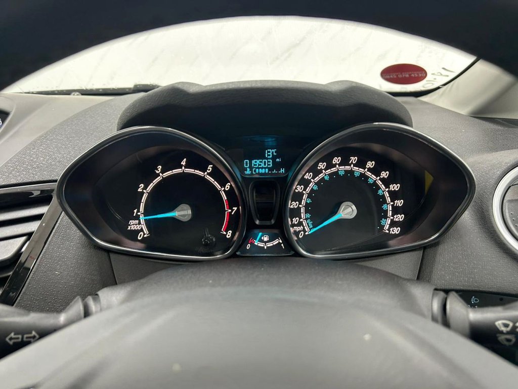 Used Ford Fiesta 2015 for sale - 76345897: Photo 16