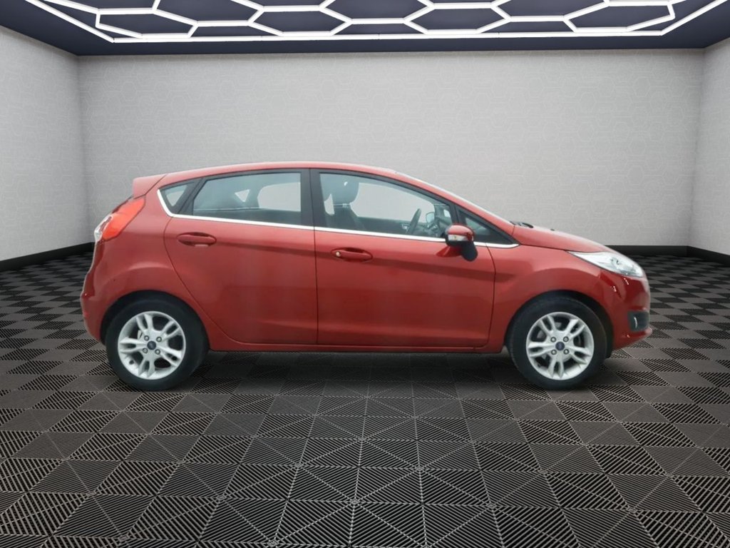 Used Ford Fiesta 2015 for sale - 76345897: Photo 5