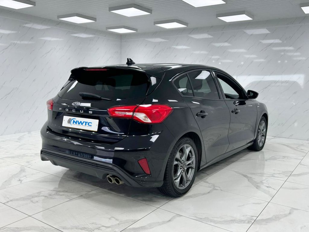 Used Ford Focus 2019 for sale - 76267076: Photo 9