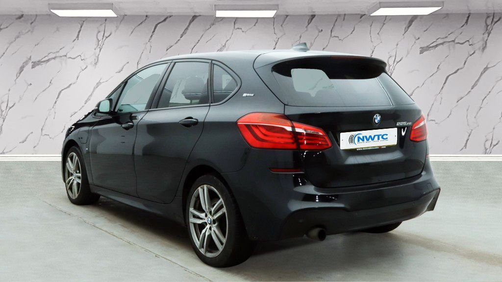 Used BMW 2 Series 2017 for sale - 77463980: Photo 6