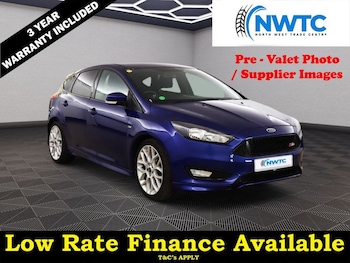 Used Ford Focus 2017 for sale - 75538320: Photo