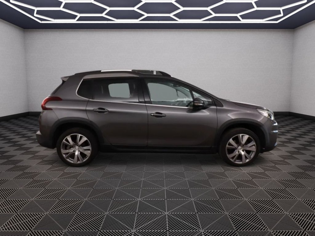 Used Peugeot 2008 2017 for sale - 76069059: Photo 5