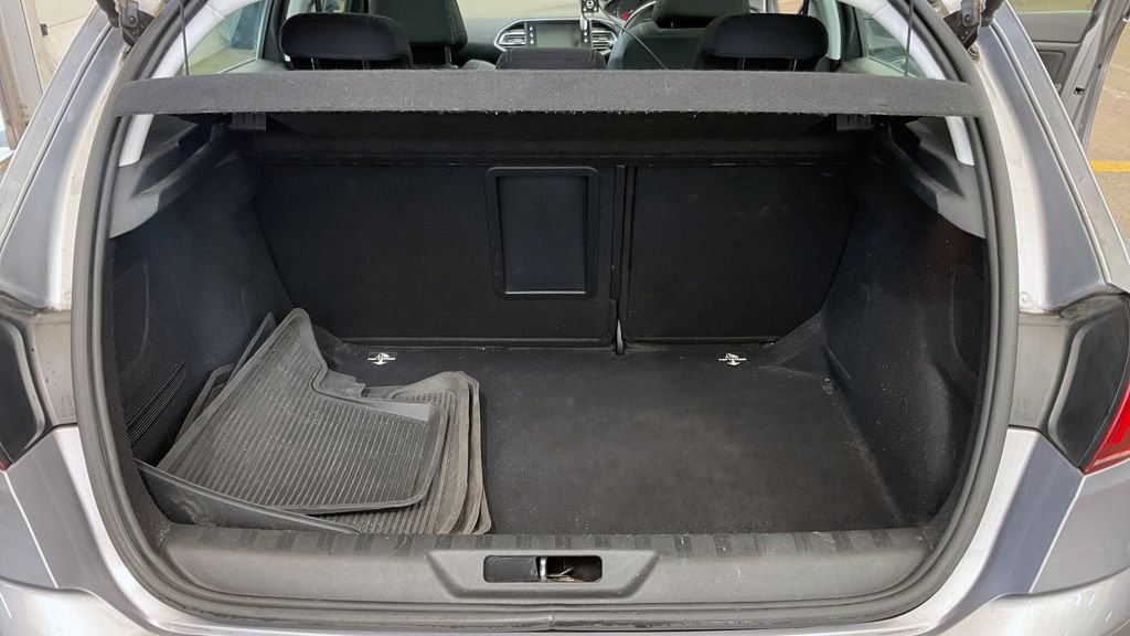 Used Peugeot 308 2019 for sale - 76029511: Photo 12