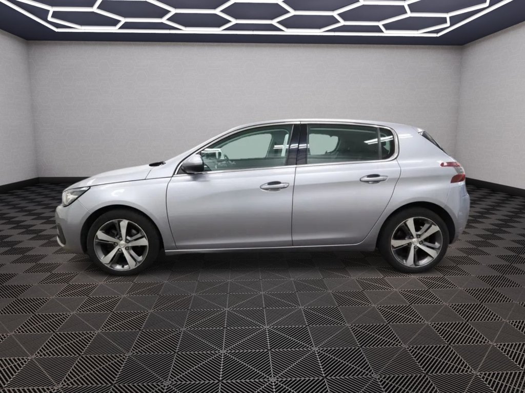 Used Peugeot 308 2019 for sale - 76029511: Photo 5