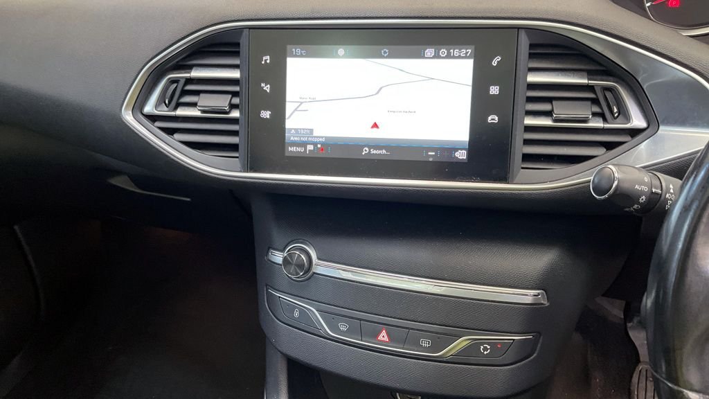Used Peugeot 308 2019 for sale - 76029511: Photo 8