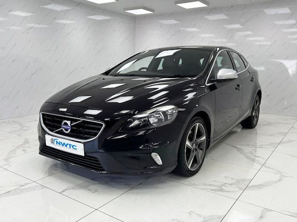 Used Volvo V40 2016 for sale - 76303450: Photo 5
