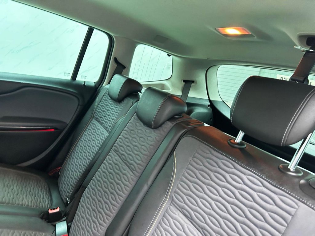 Used Vauxhall Zafira Tourer 2014 for sale - 77642216: Photo 18