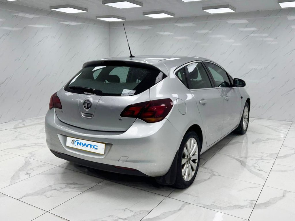 Used Vauxhall Astra 2010 for sale - 76547162: Photo 9