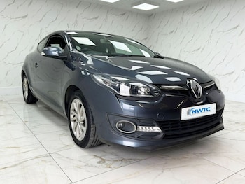 Used Renault Megane 2015 for sale - 76105992: Photo