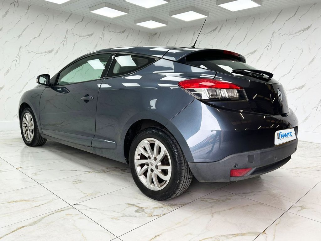 Used Renault Megane 2015 for sale - 76105992: Photo 7