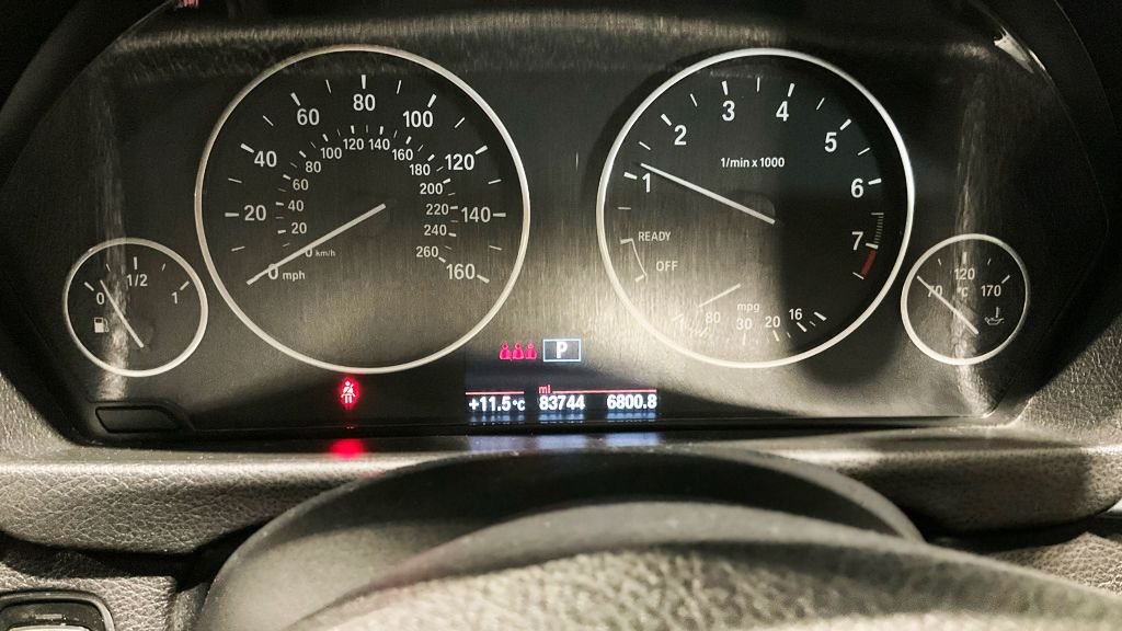 Used BMW 3 Series 2018 for sale - 76923899: Photo 10