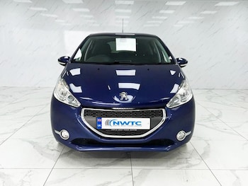 Used Peugeot 208 2012 for sale - 78781262: Photo