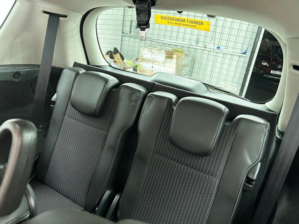 Used Renault Grand Scenic 2014 for sale - 76711445: Photo 13