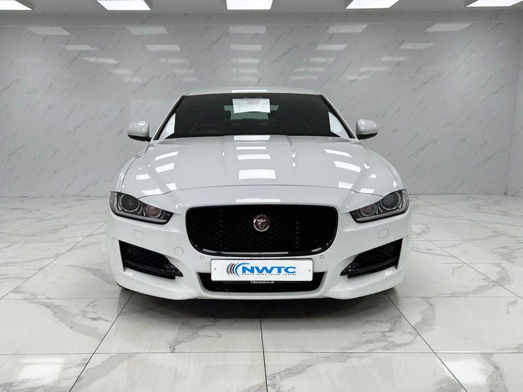 Used Jaguar XE 2019 for sale - 76267096: Photo 3