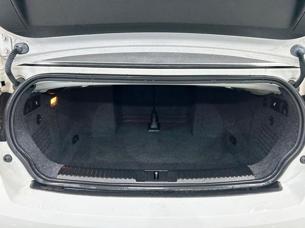 Used Volkswagen Golf 2011 for sale - 77399835: Photo 18