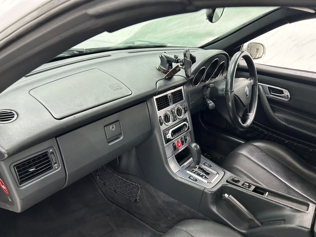 Used Mercedes-Benz SLK 2003 for sale - 77820676: Photo 16