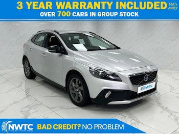 Used Volvo V40 2016 for sale - 79058689: Photo