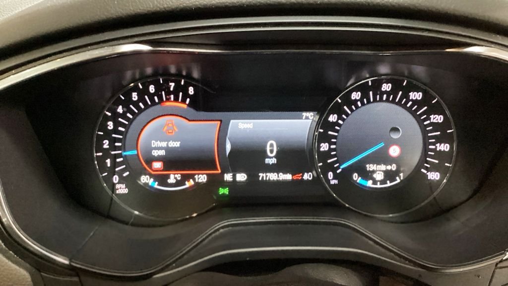 Used Ford Mondeo 2019 for sale - 76910445: Photo 9